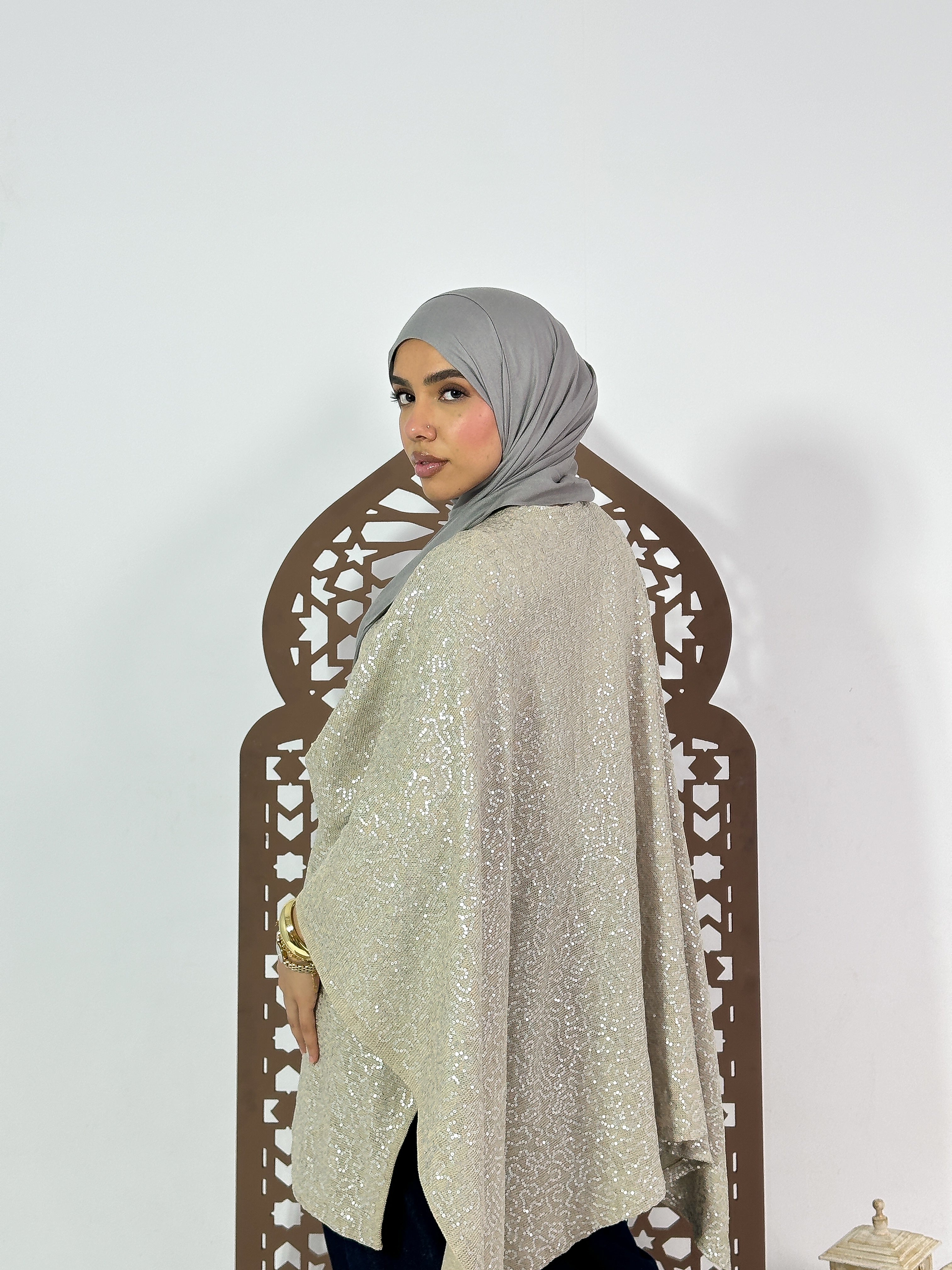 Qamar Cape in Shimmer Beige