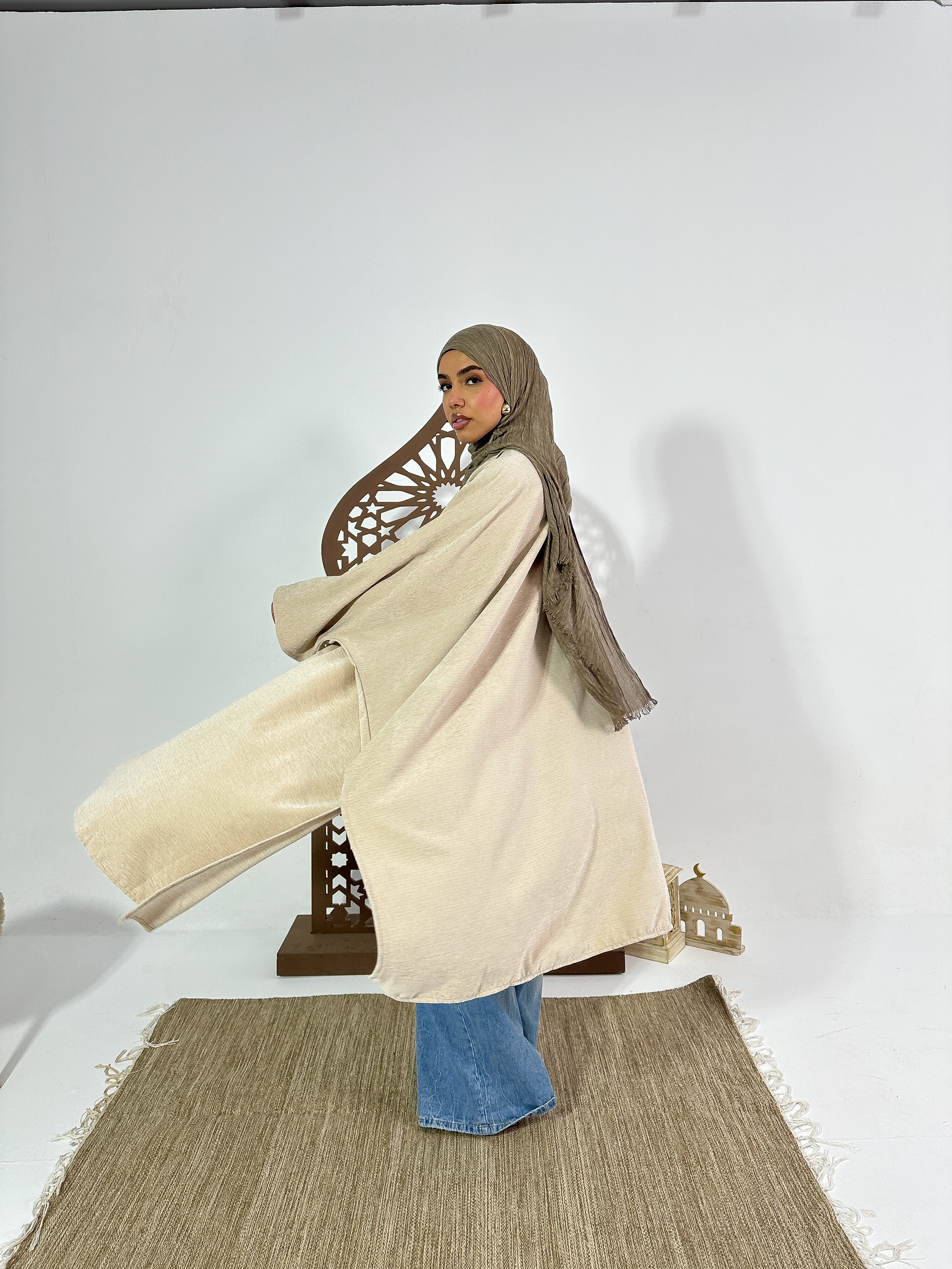 Layali Kaftan in Shimmer Beige