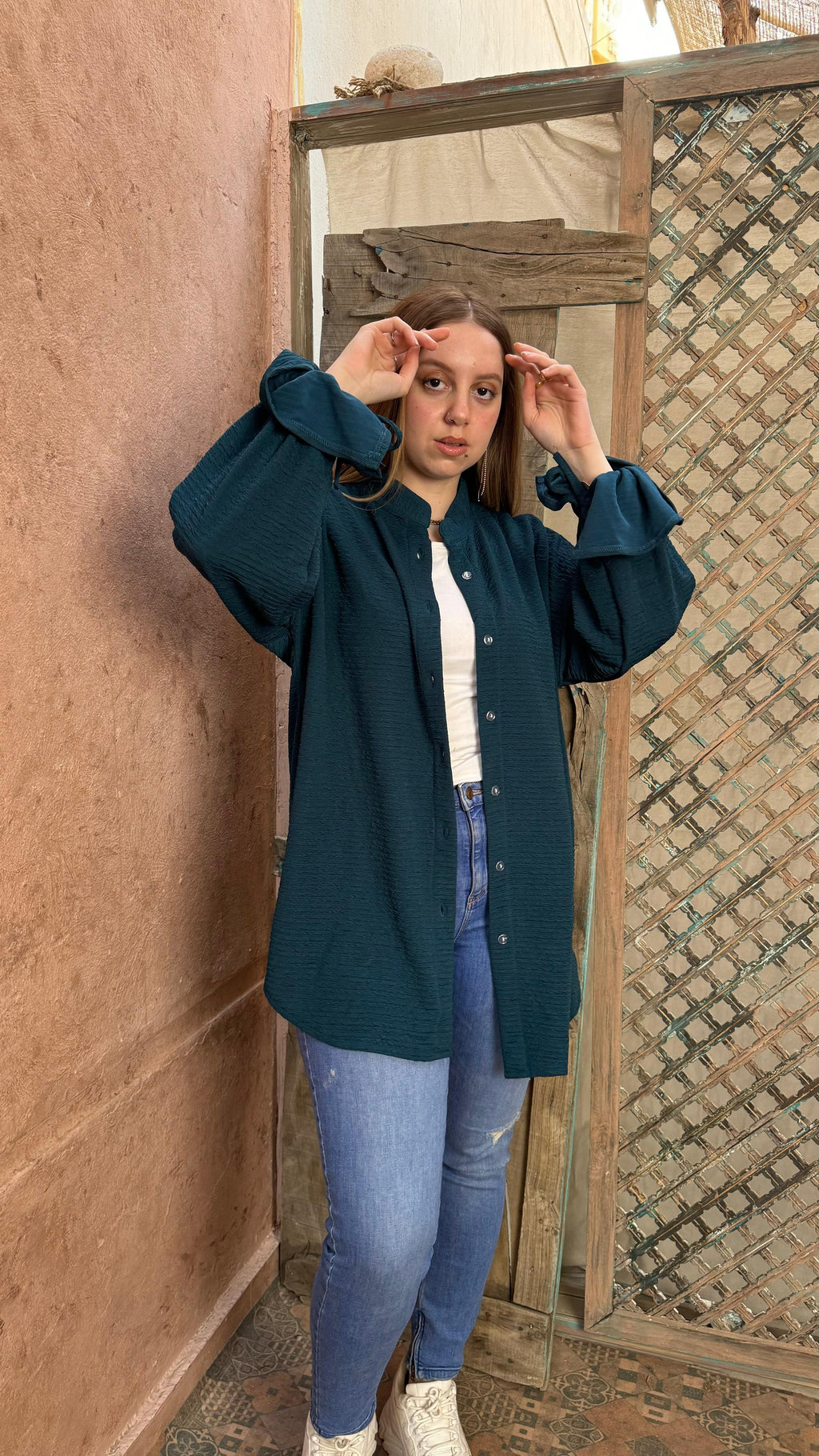 Bella Shirt in Navy Blue