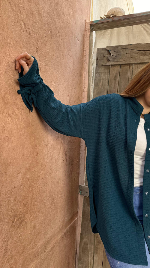 Bella Shirt in Navy Blue